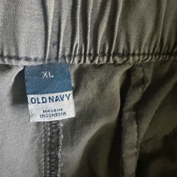 Old Navy Light Gray Chinos - Picture 4 of 6